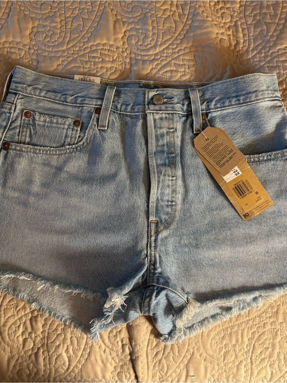 Levi Cut Off Jean Shorts NWT